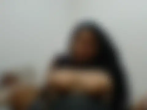 MiaBloom0 Show in webcam