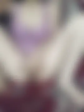 Queen_RosyyのライブXXXチャット
