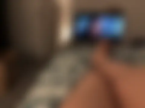 CurvyEllaXのライブXXXチャット
