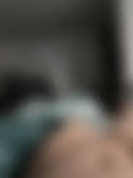 CurvyEllaX's Webcam Show