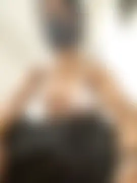 hot_poja Webcam show