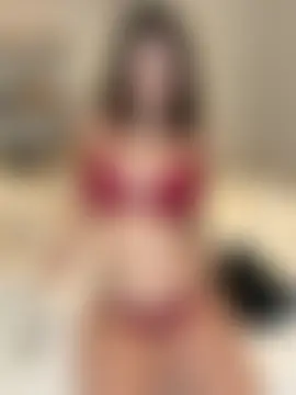 elenalovee লাইভ চ্যাট রুম