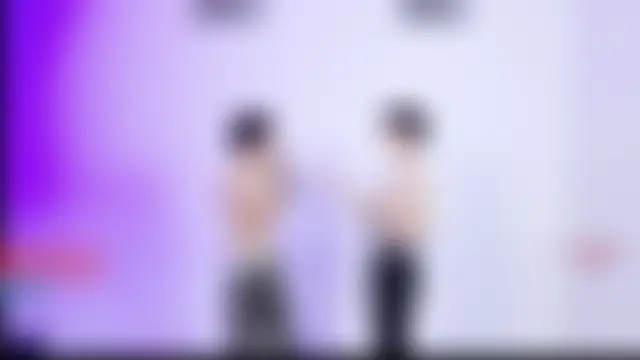 YinLi-Boy 网络视讯表演