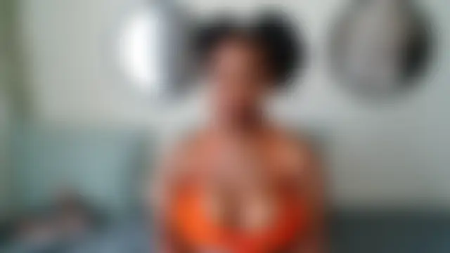 FreakyNubian – live chatrum