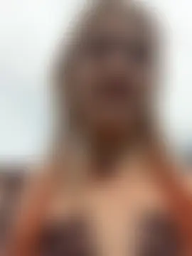 Chat soba uživo modela AdelRich