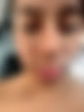 Saracalderon's Live Webcam Chat