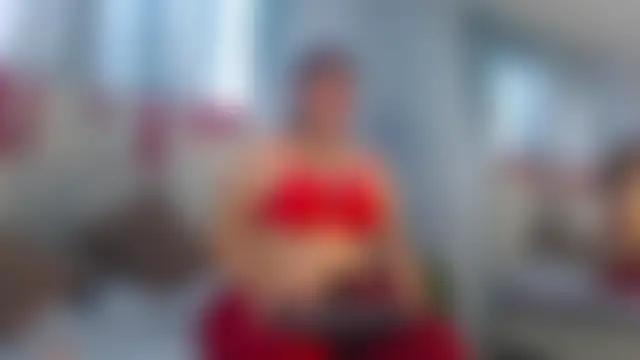 Sallydickinson Adlı Modelin Canlı Sohbet Odası