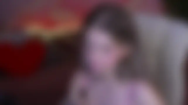 غرفة دردشة SunnyLay المباشرة
