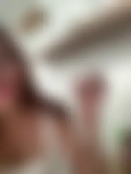 Živá chatovací místnost liilysy