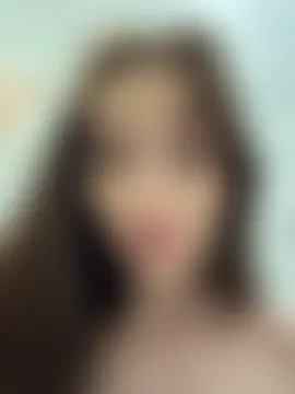 -missbehaving-n Live chat-huone