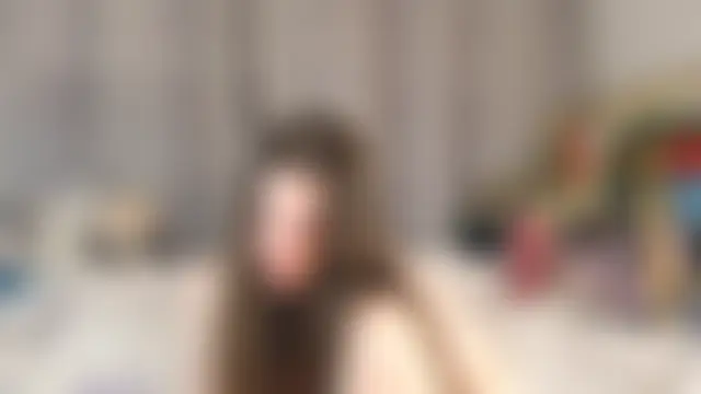 הופעת סקס קאם בשידור חי של ChloeBrooklyn