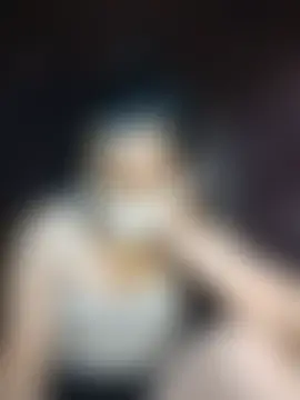 XXX chat uživo modela Hiha-nn