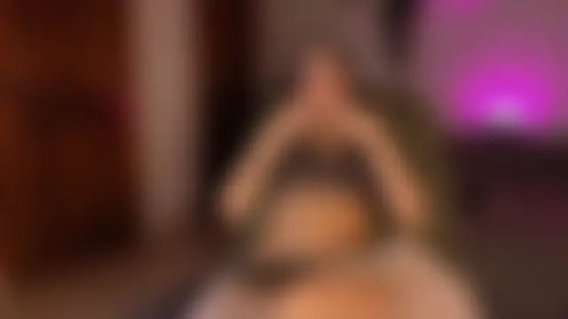 emiliapink – Naživo XXX chat