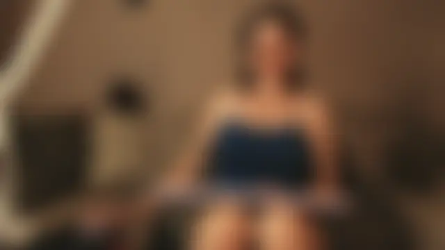Mercedeswoman's Live Sex Cam Show
