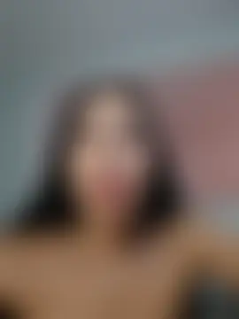 Halliesturner Live chatroom