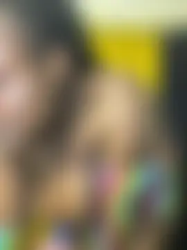 Bustyy_Bitch Pertunjukan Webcam