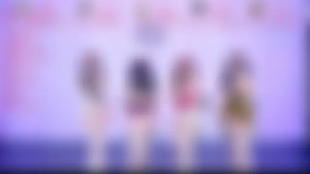 AOA-001's Live Chat Room