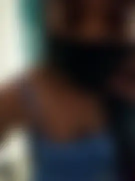 Sala de chat ao vivo de Siya_9877