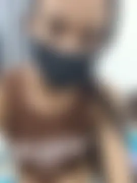 Siya_9877 লাইভ XXX চ্যাট