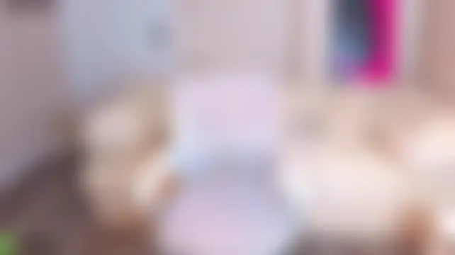 Nicole_Allenn Adlı Modelin Canlı XXX Sohbeti