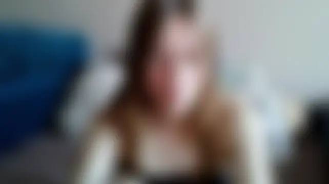 غرفة دردشة huba_boobies المباشرة