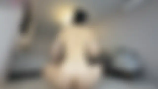 Elara__ Шоу с уебкамера