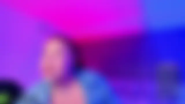 miaparker25's Live Chat Room