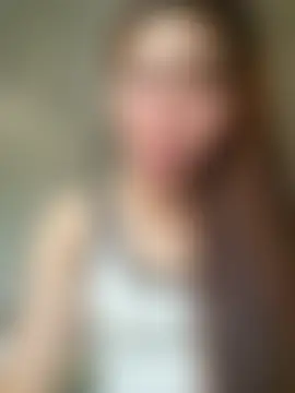 quyquy01's Live XXX Chat