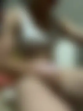 quyquy01's Live XXX Chat