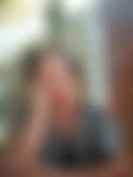 غرفة دردشة lylai18 المباشرة
