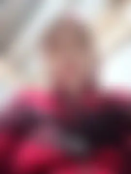 lylai18 élő chatszobája