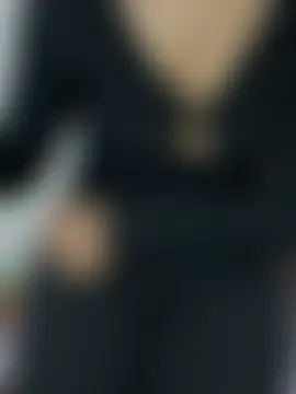 -LONA- Live XXX Chat