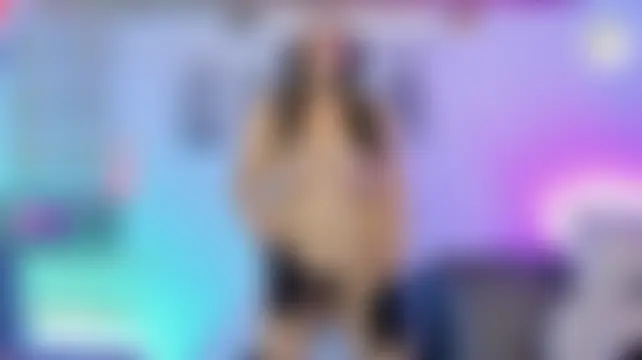 Aura_QS' Live Webcam Chat