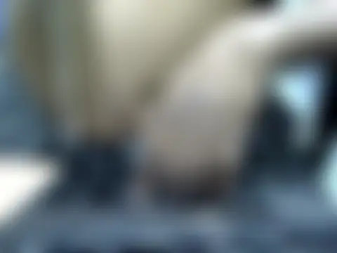 anshyoyo: διαδικτυακό σόου στην κάμερα