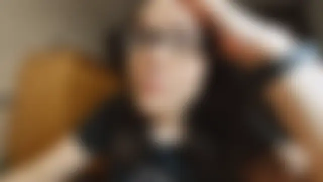 RachelSavn Webbikameraesitys