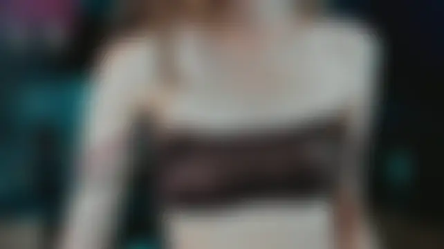 MieliaLi Adlı Modelin Canlı Sohbet Odası