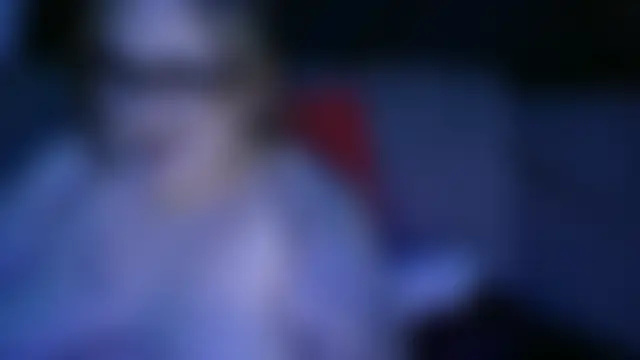 chloeluxe69のライブチャットルーム