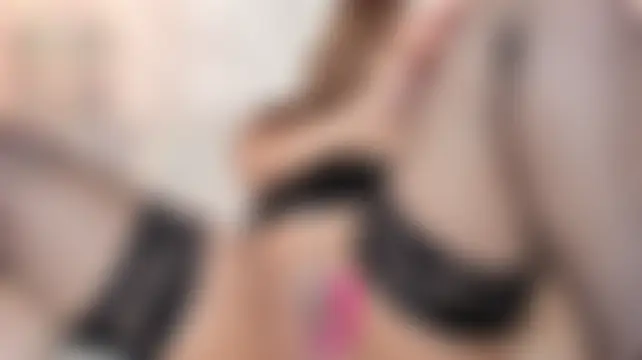 Emily_Stonee_n Live chat-huone