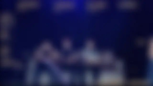 Seks show uživo modela TopBoy-001 na kameri