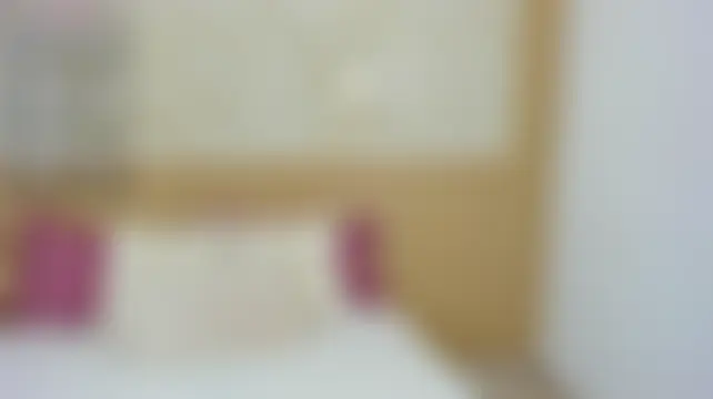 Chat soba uživo modela CeleGarcia