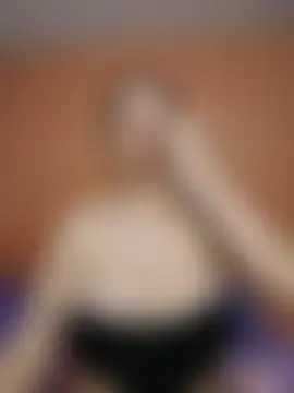 Mia_Laurenttt Live Chatrum