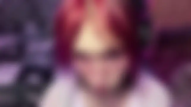 הופעת וובקאם של Reboot_F5