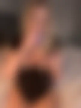 lillylovexo – Naživo chatovacia miestnosť