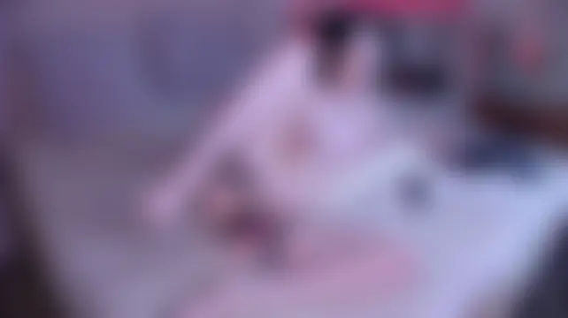 XXX chat uživo modela Zemfira_