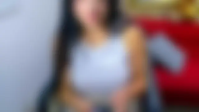 nicolettcolin1 Adlı Modelin Canlı XXX Sohbeti