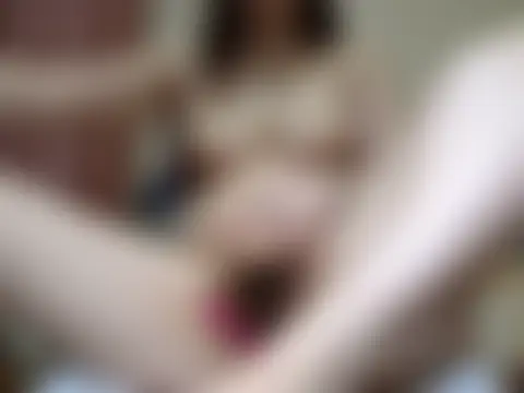 Pussy_sex998 élő XXX-chatje