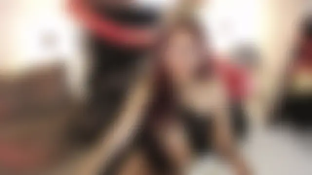 Sala de chat ao vivo de Lyrarose__