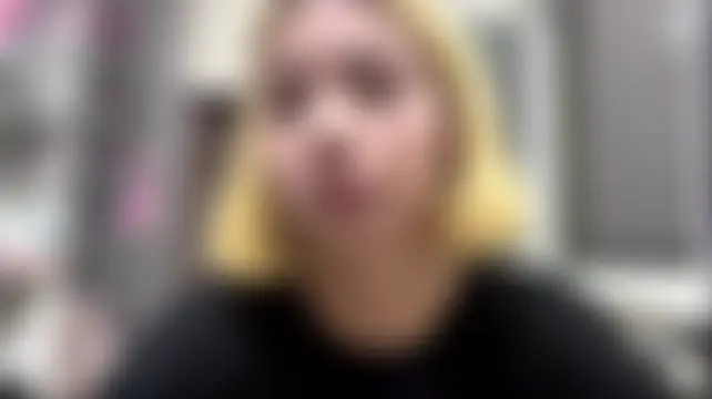 VersieWoodal élő chatszobája