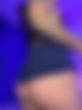 Valeriaa_11: δωμάτιο απευθείας συνομιλίας