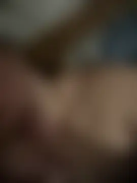 larissavazz's Live Chat Room